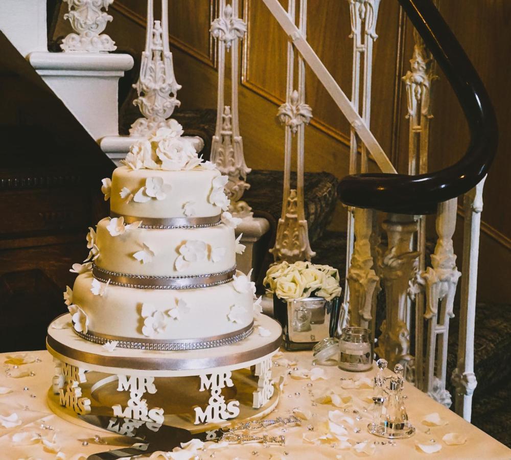 Manor House Hotel, コッカーマス エクステリア 写真